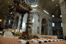 Pope Benedict ordains priests2.jpg
